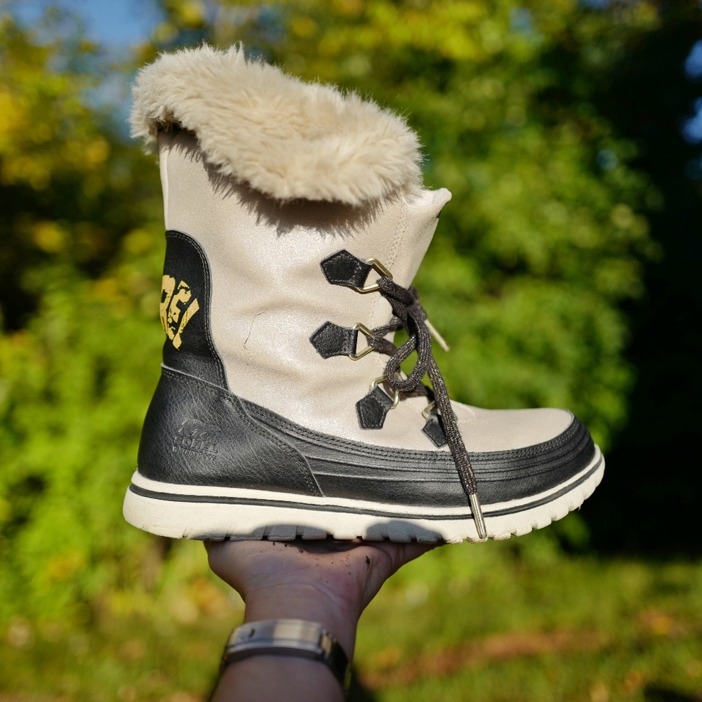 Sorel Women's Winter Fur-Trim Snow Boot in Cream and Black